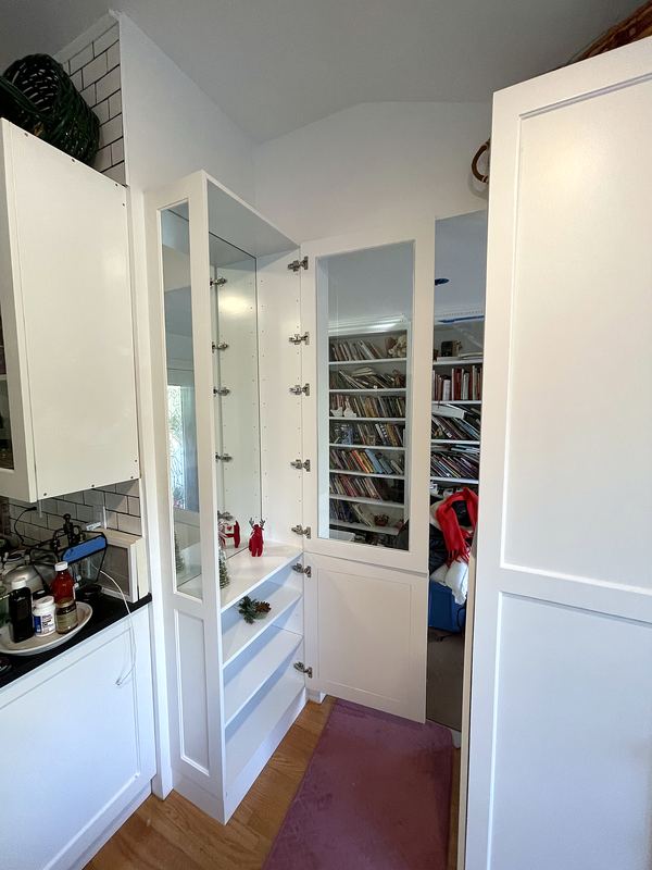 Built-in pantry and cabinetry